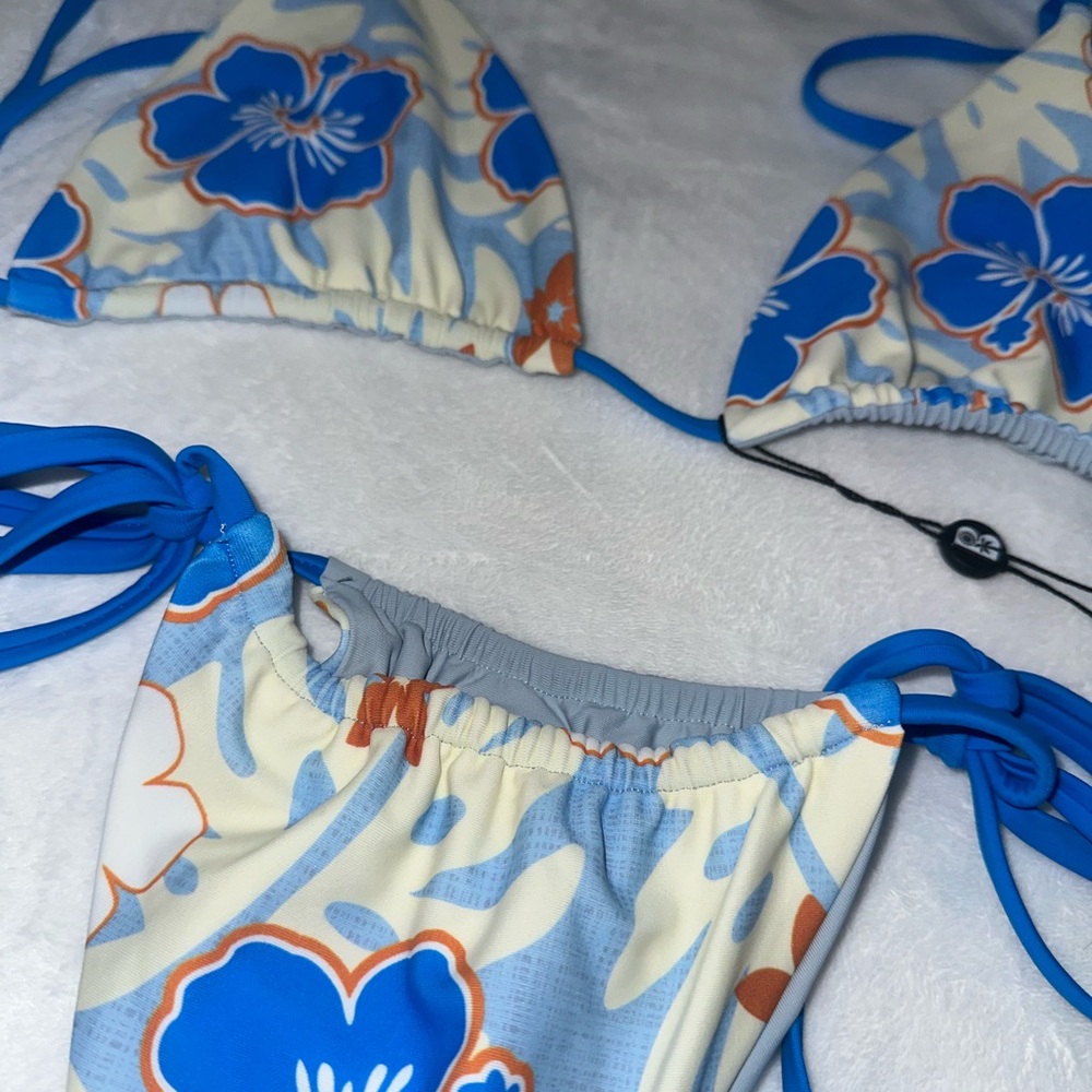 Blackbough Blue Bikini